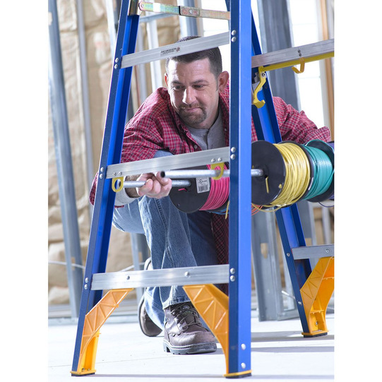Werner Type IAA Fiberglass Electricians Step Ladder Helpful 5